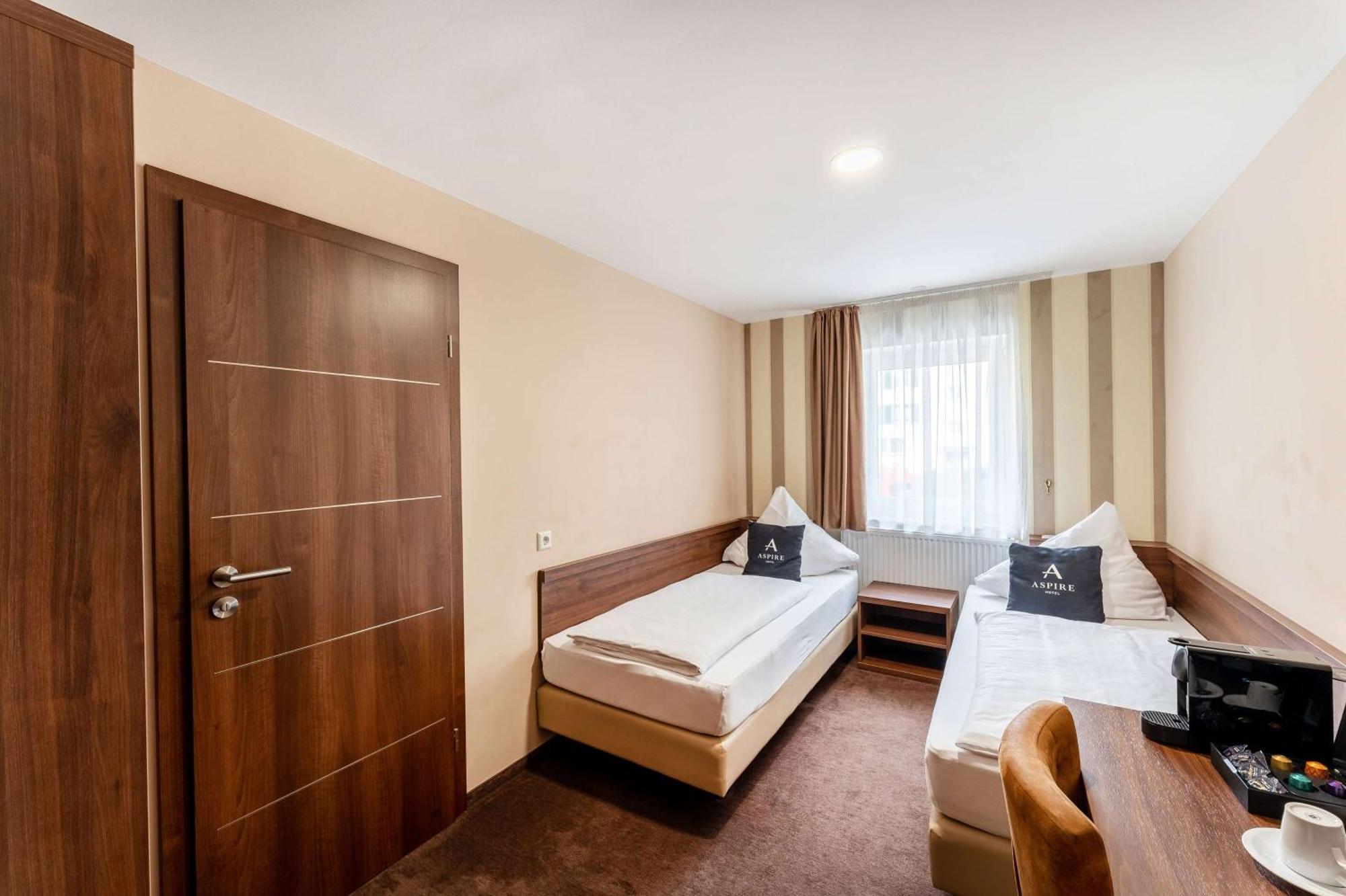 Stadthotel Reutlingen Eksteriør billede