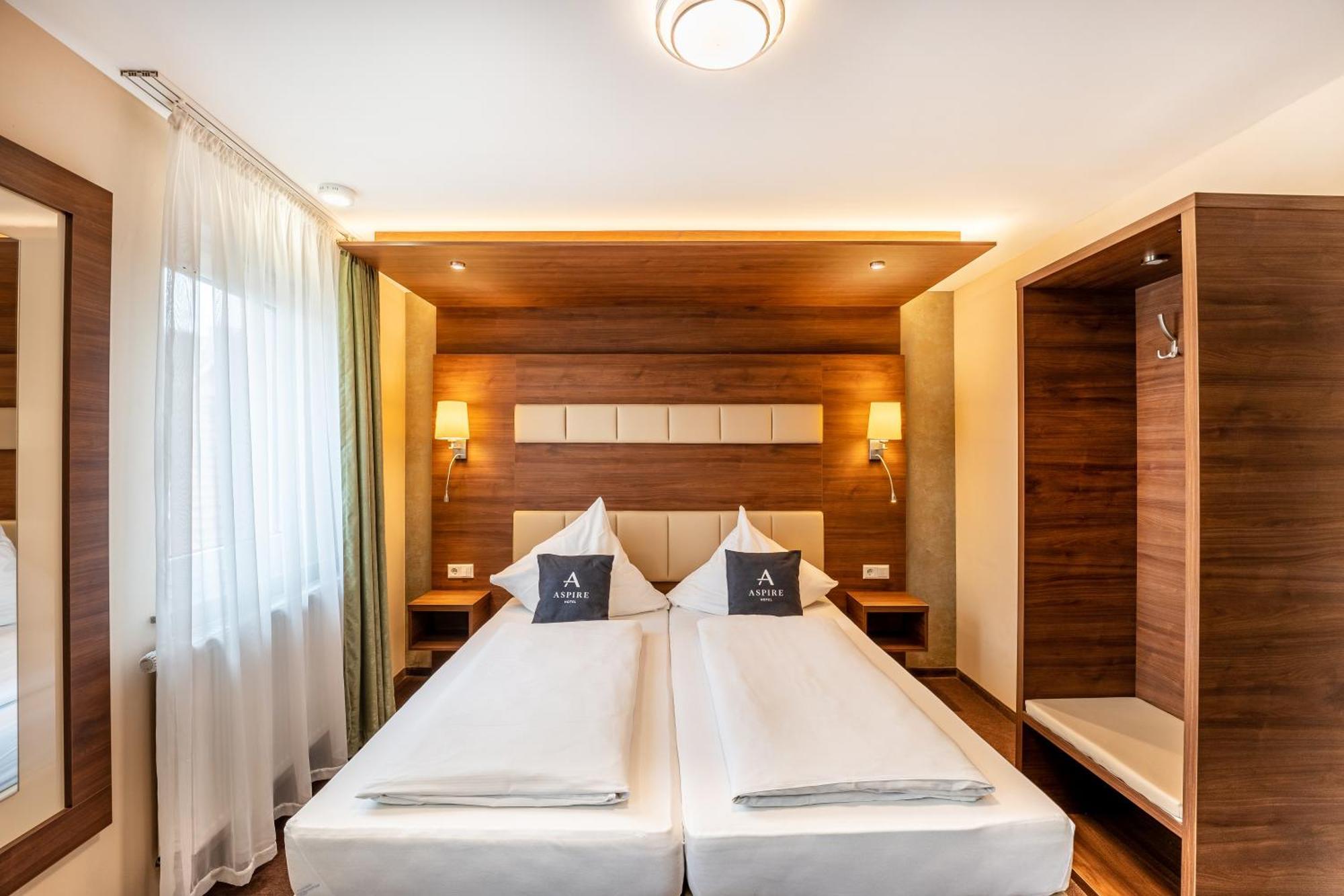 Stadthotel Reutlingen Eksteriør billede