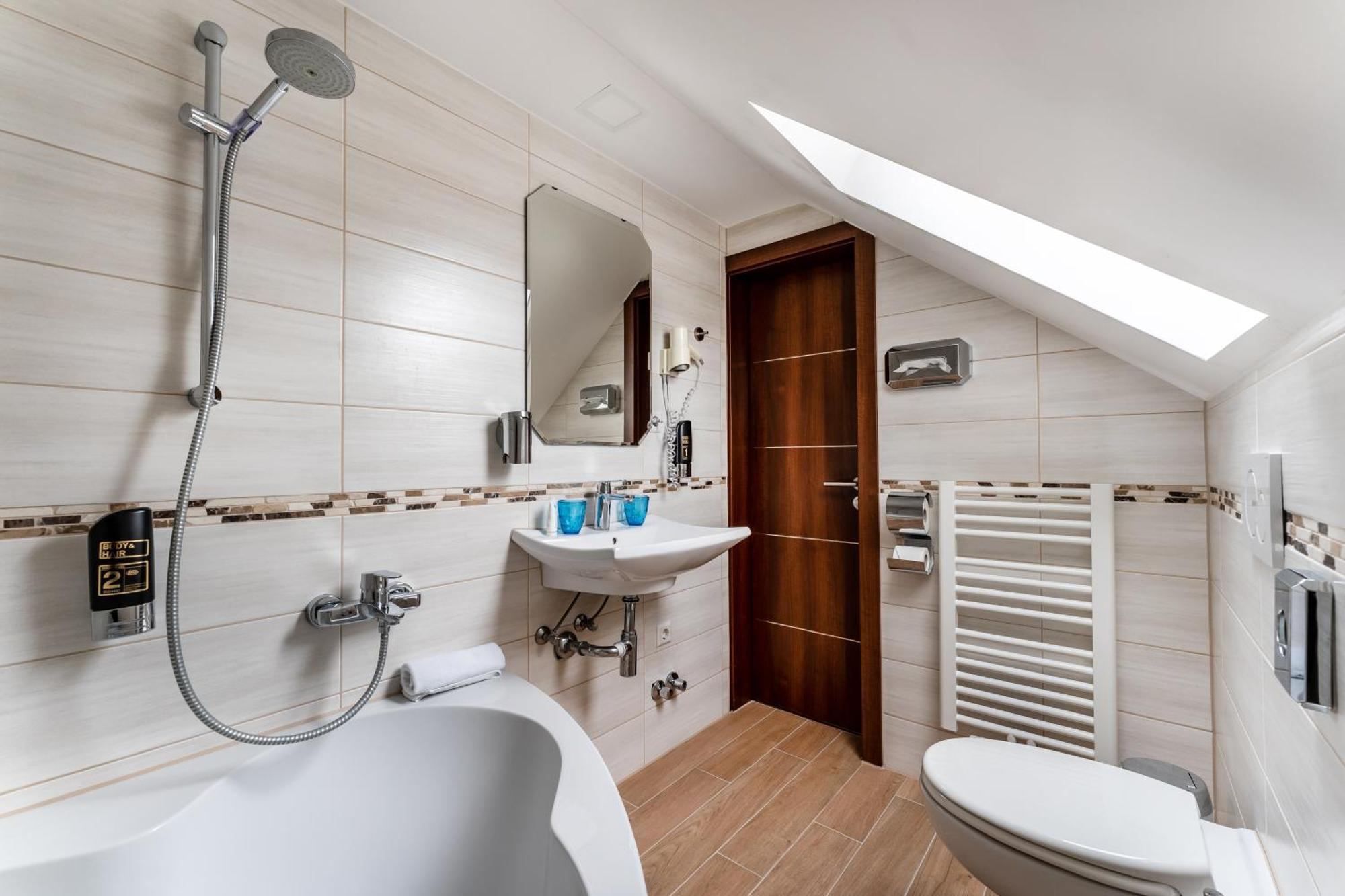 Stadthotel Reutlingen Eksteriør billede