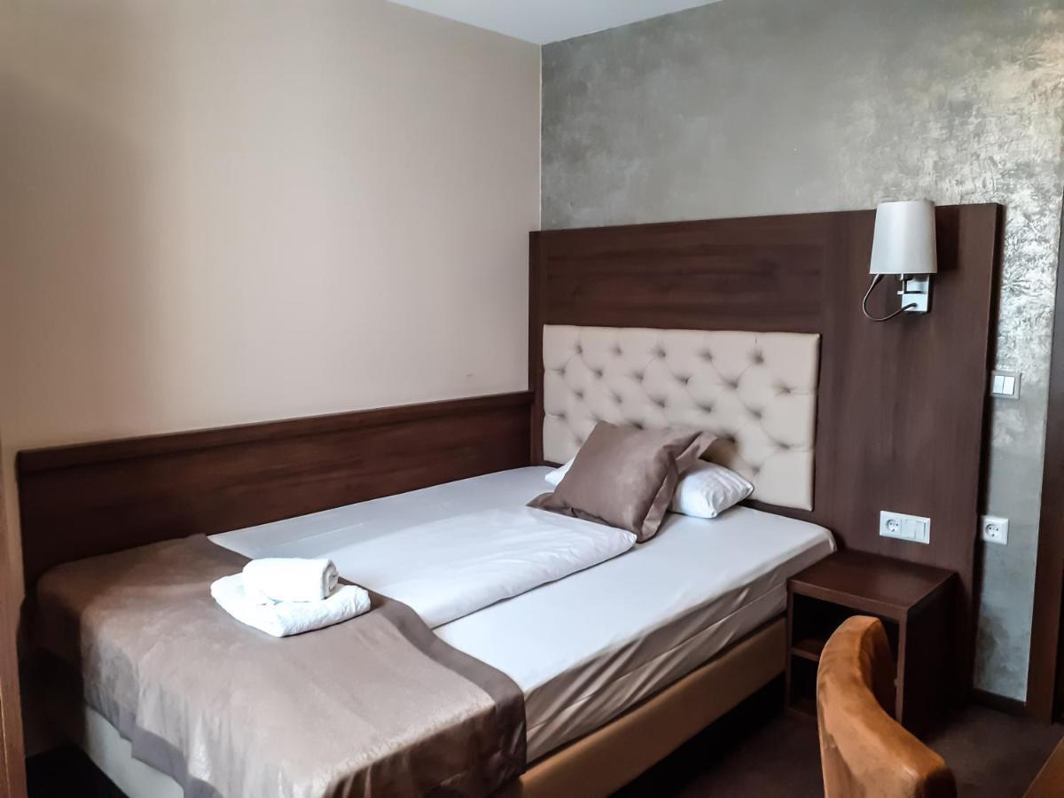 Stadthotel Reutlingen Eksteriør billede